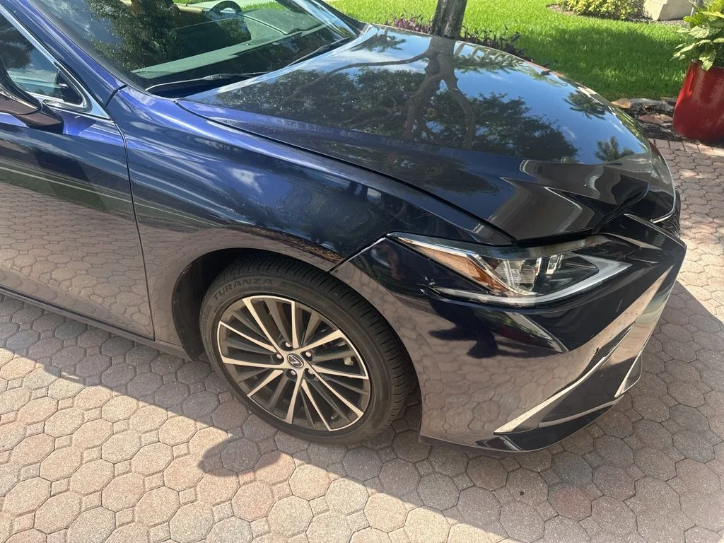 2025 Lexus ES 350 350's photo