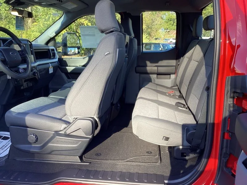 2026 Ford F-350 Super Duty XL - Photo 16