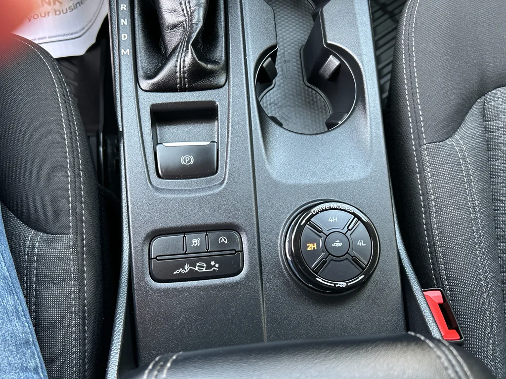 Certified Used 2024 Cactus Ford XLT image 17