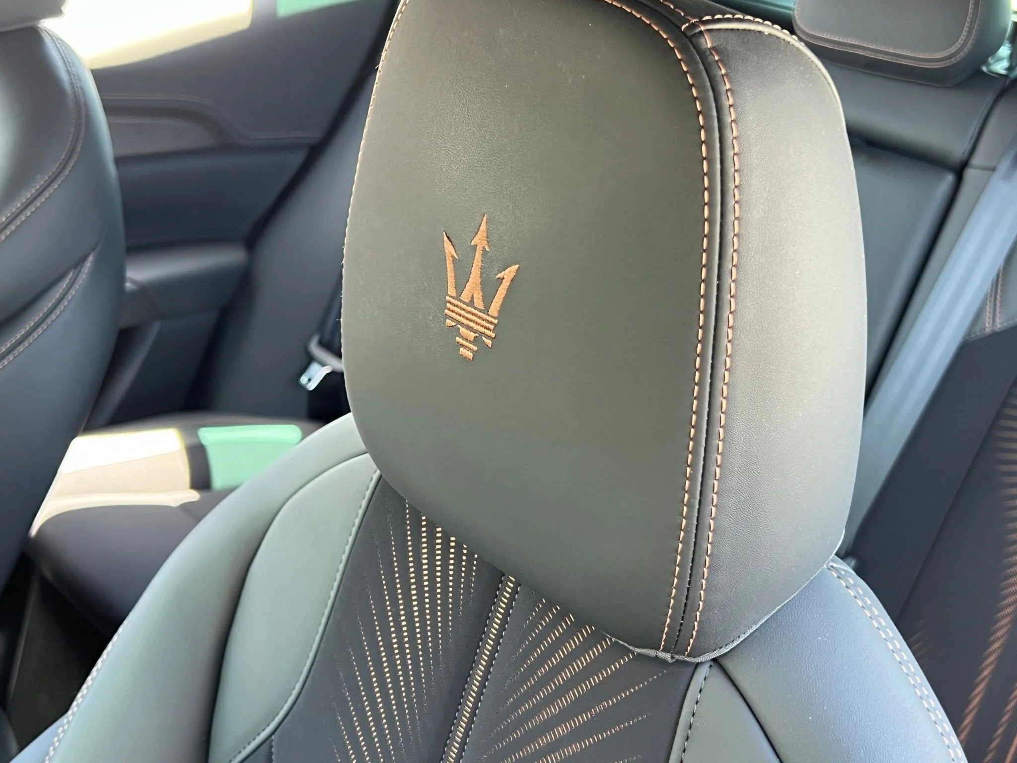 Used 2025 Black Maserati Folgore image 34