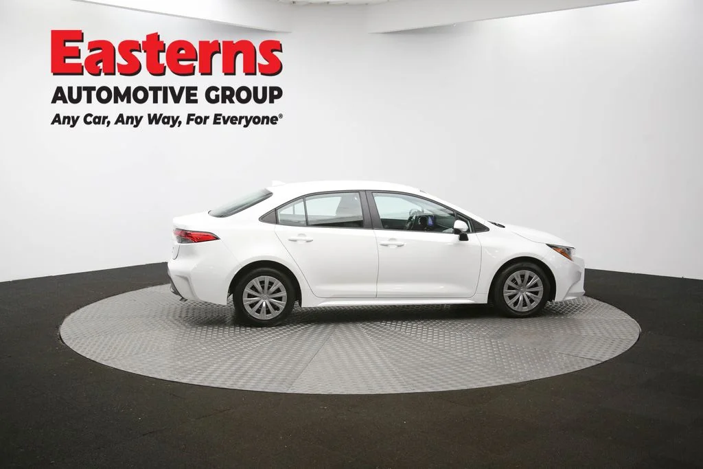 Used 2023 White Toyota LE image 40