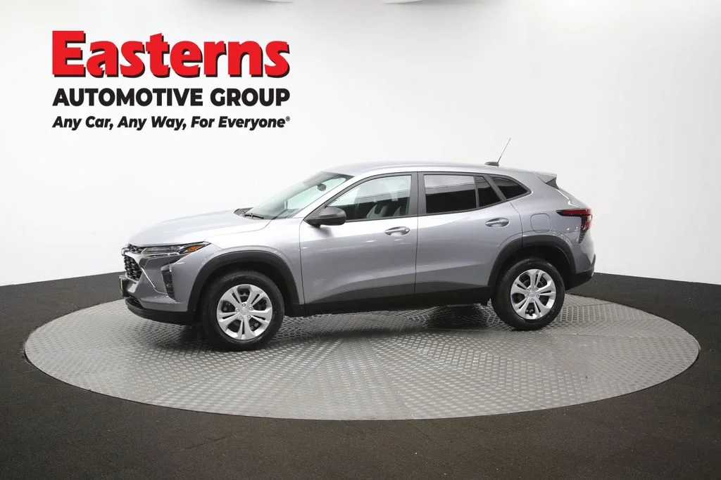 Used 2024 Gray Chevrolet LS image 57