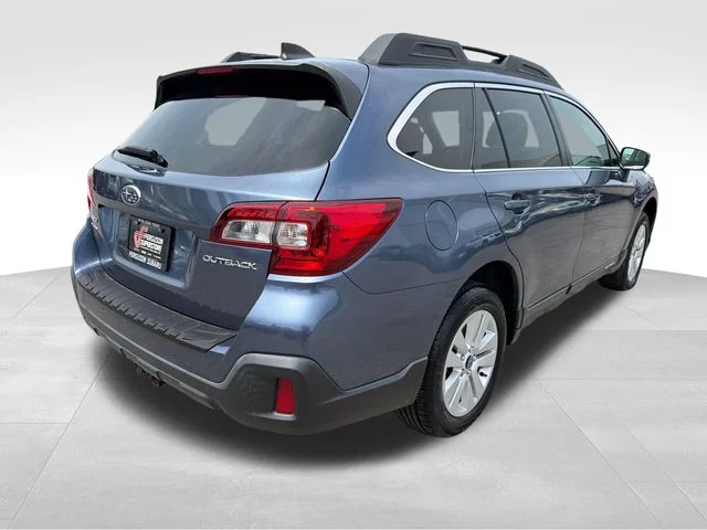 Used 2018 Blue Subaru 2.5i Premium image 7