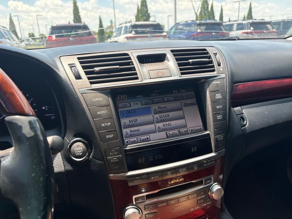 Used 2011 Silver Lexus 460 image 3