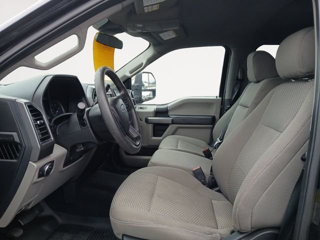 Used 2020 Black Ford XLT image 6