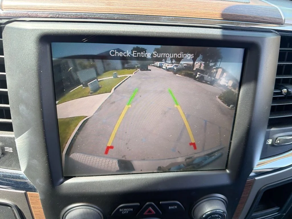 Used 2014 White Ram Laramie image 23