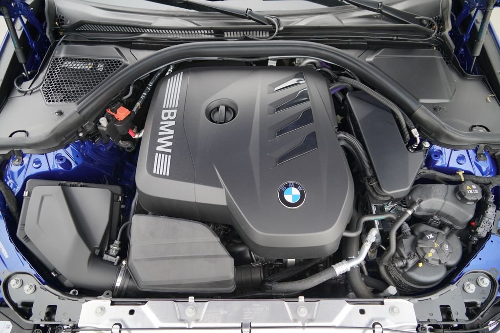 2026 BMW 3 Series 330i - Photo 21