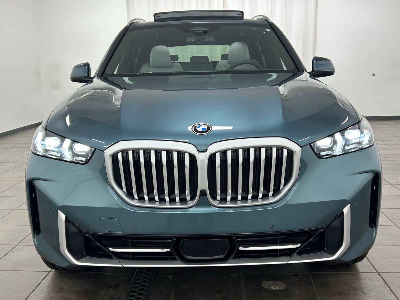 New 2026 Blue Ridge Mountain Metallic BMW xDrive40i image 7