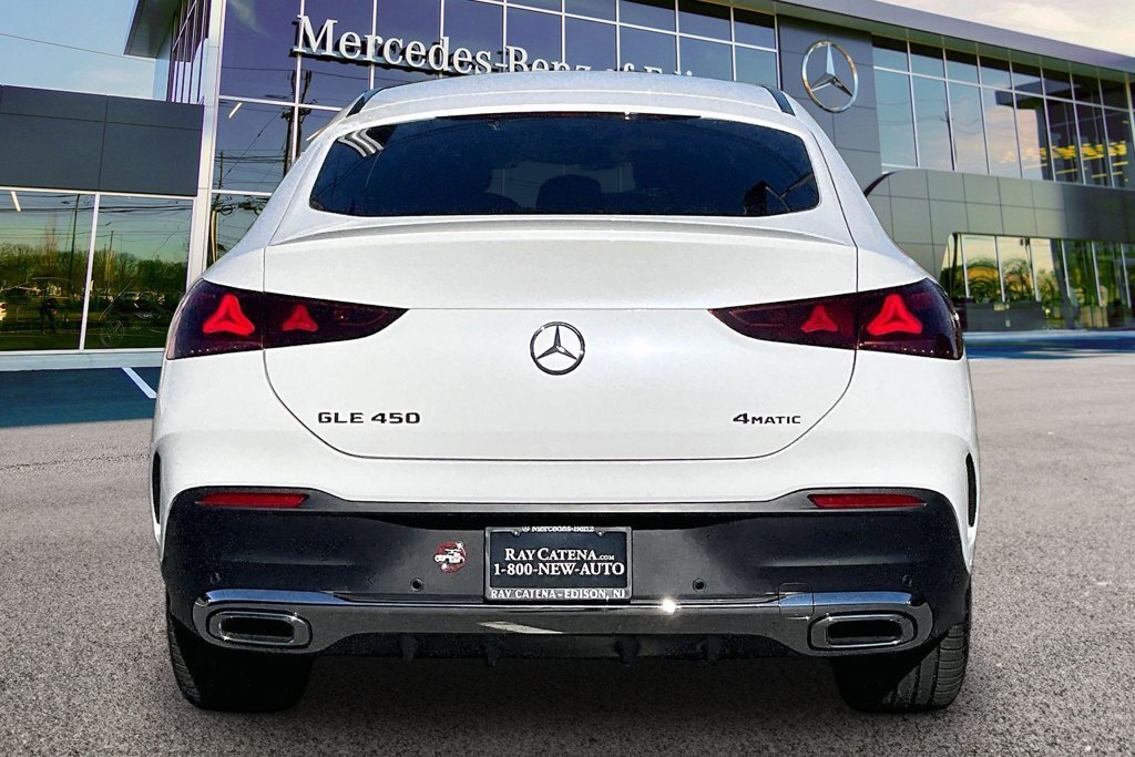 New 2027 MANUFAKTUR Moonlight White Metallic Mercedes-Benz GLE 450 image 4