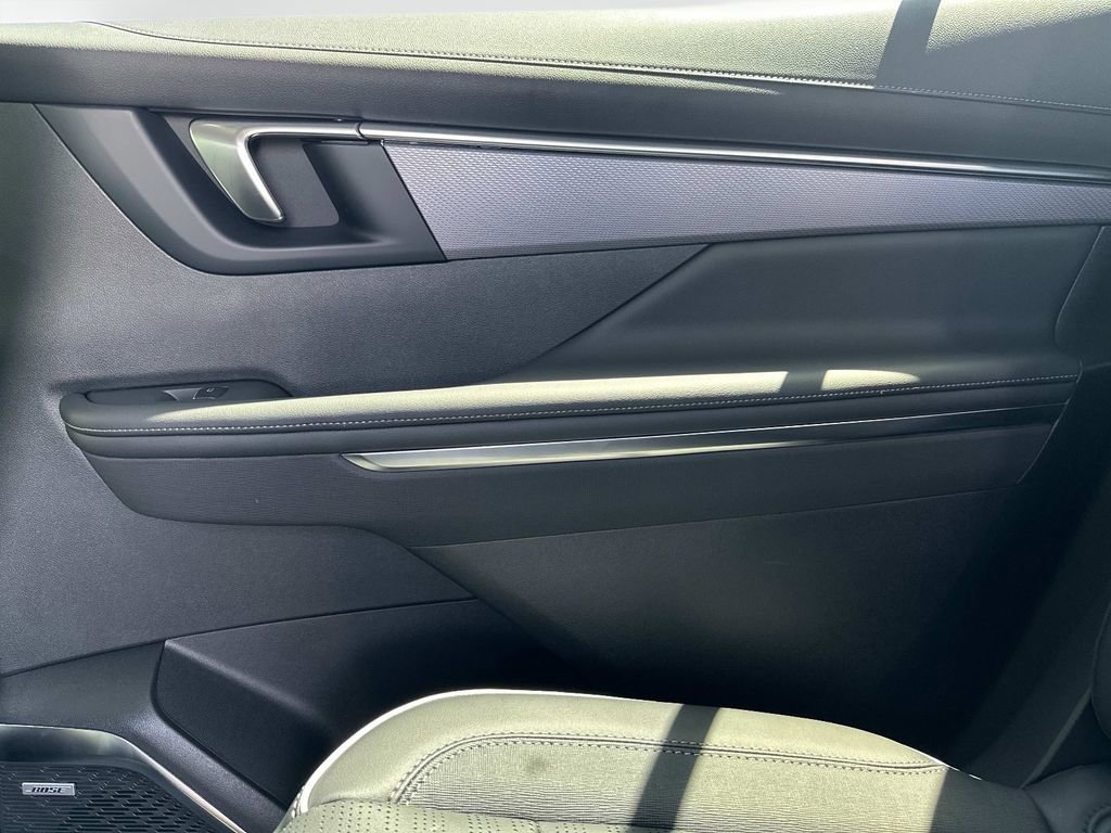 2025 Buick Enclave Sport Touring - Photo 16