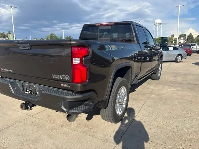 Used 2021 OXFORD BROWN METALLIC Chevrolet High Country image 5