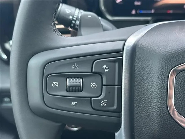 New 2026 Onyx Black GMC SLT image 32