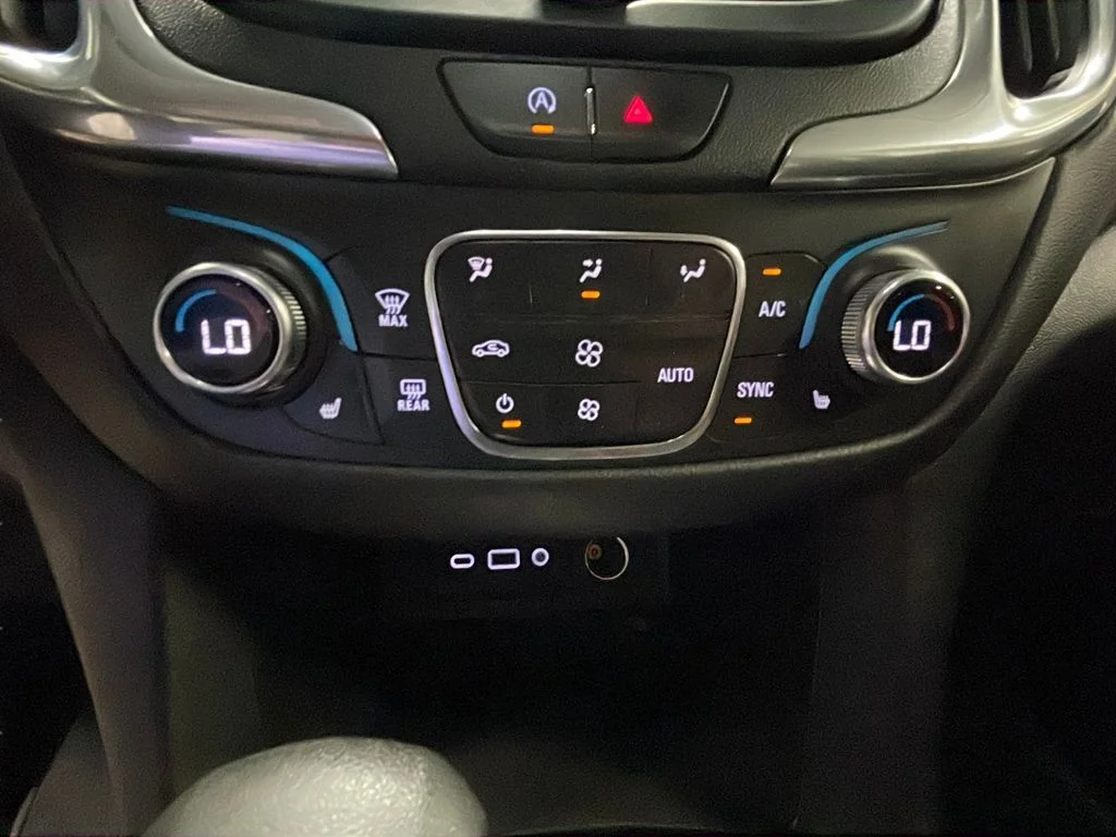Used 2022 Summit White Chevrolet LT image 11