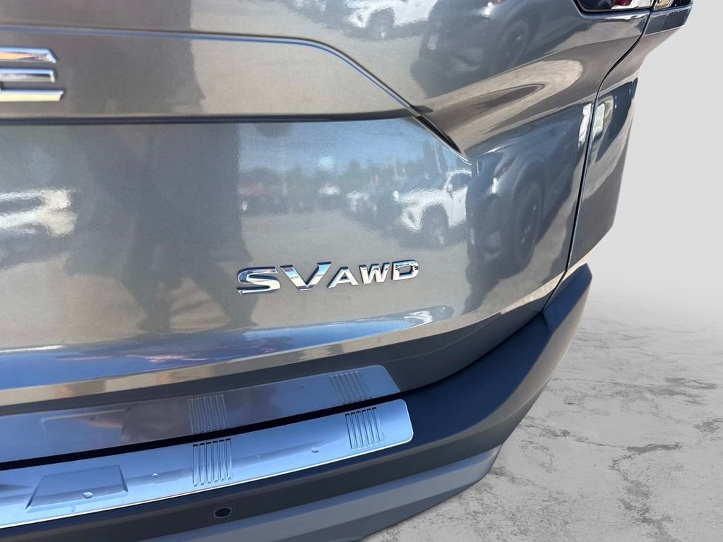 Used 2023 Gray Nissan SV image 5