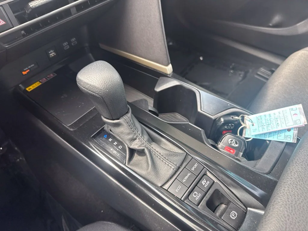 Used 2026 White Toyota LE image 18