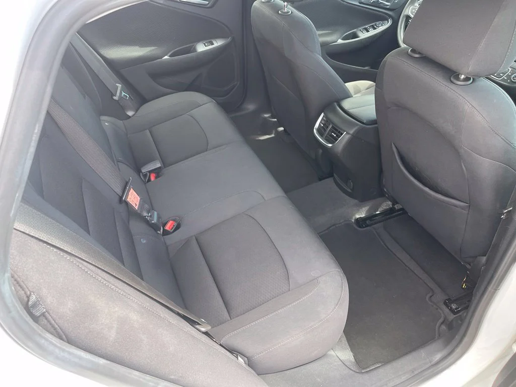 Used 2023 Summit White Chevrolet LT image 24