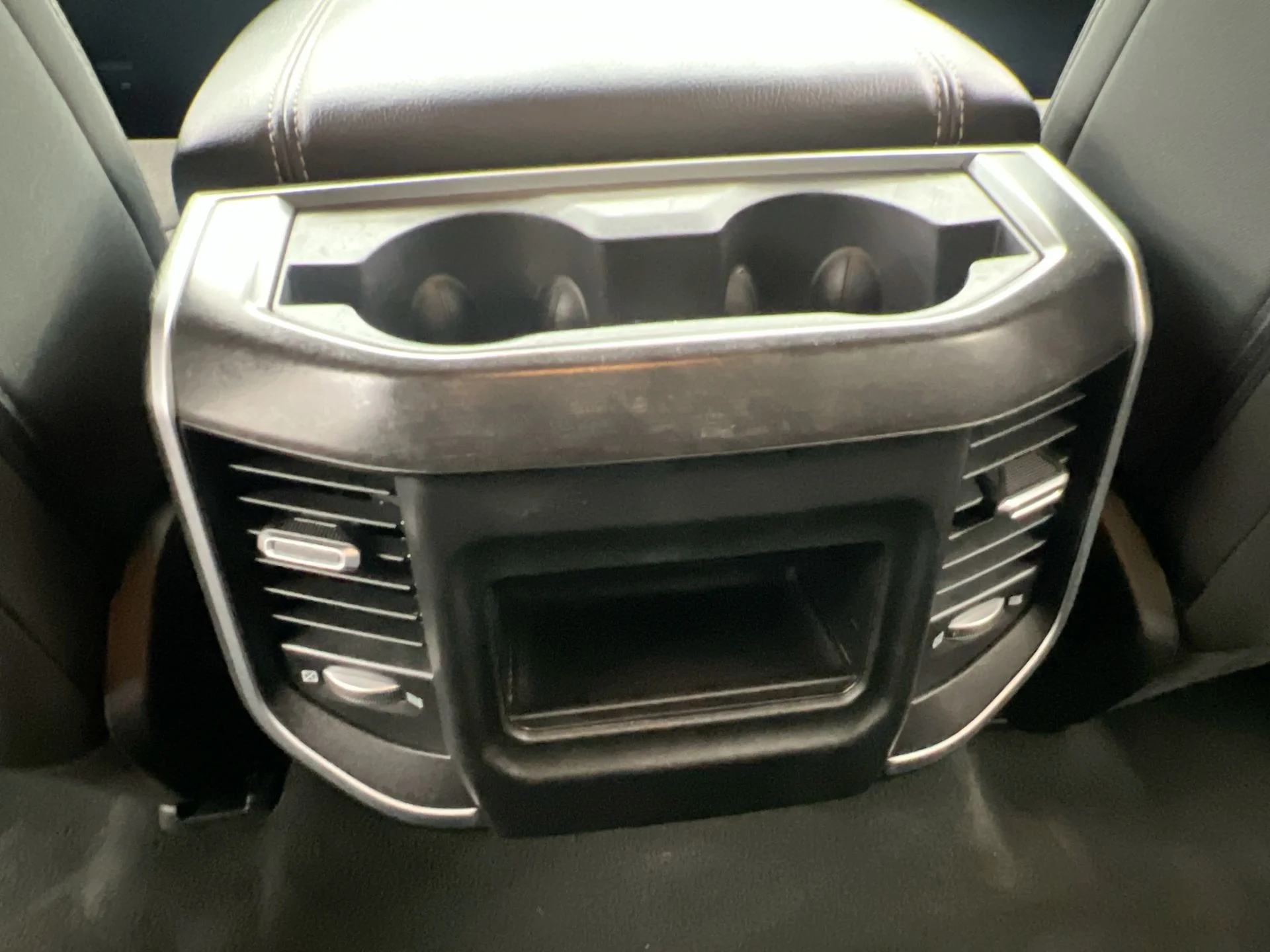 Used 2023 White Ram Big Horn/Lone Star image 19