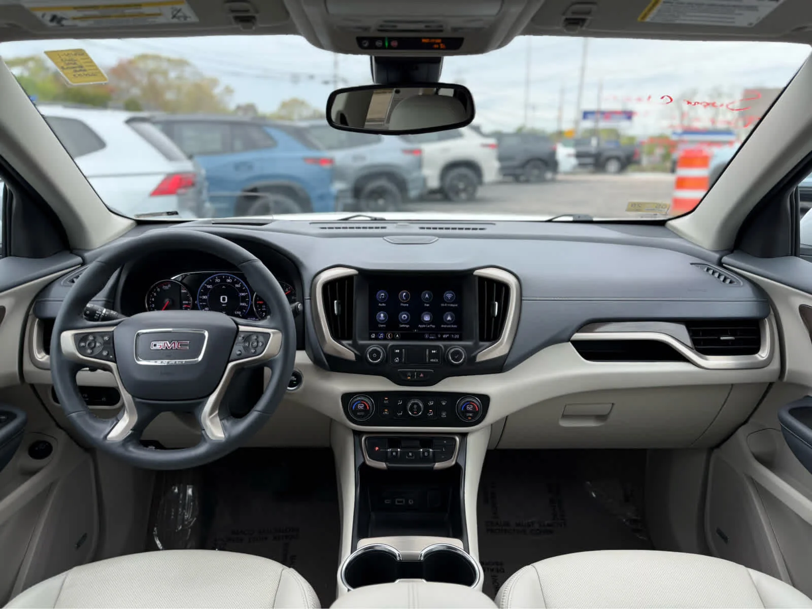 Used 2023 White Frost Tricoat GMC Denali image 20