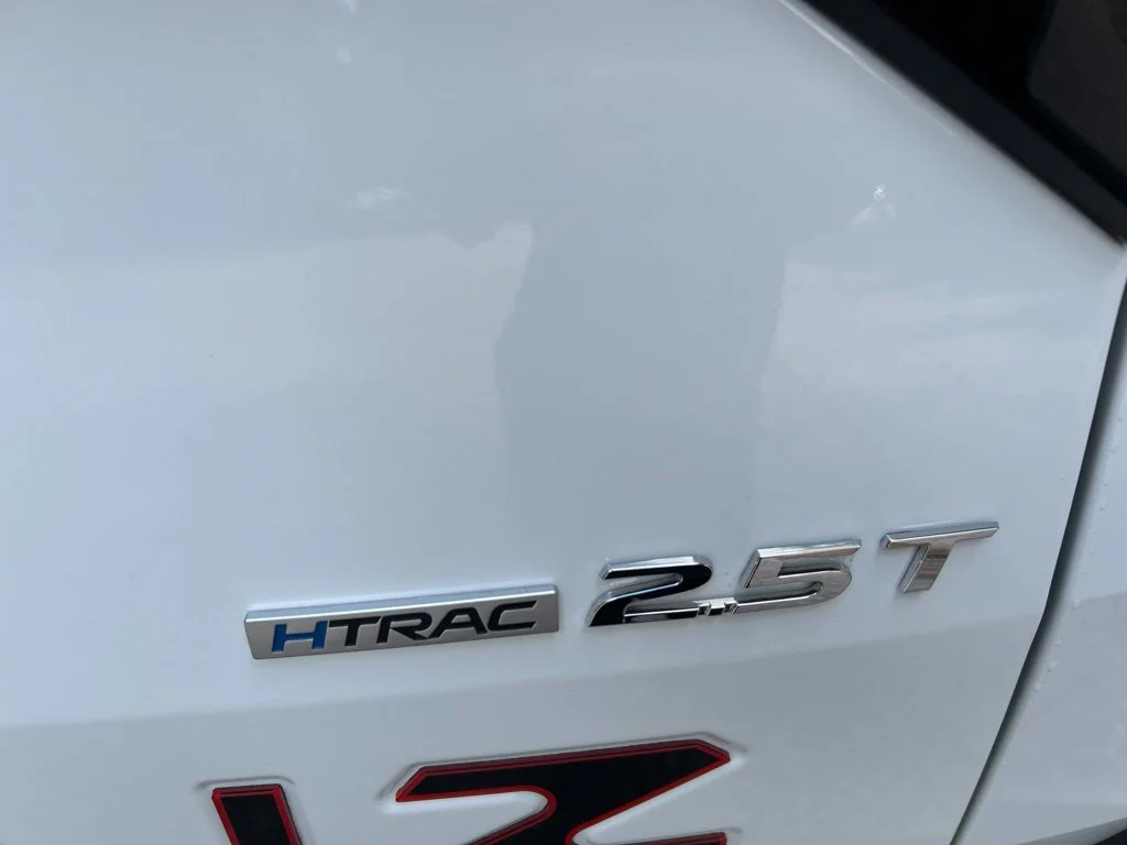 Used 2022 White Hyundai SEL Premium image 10