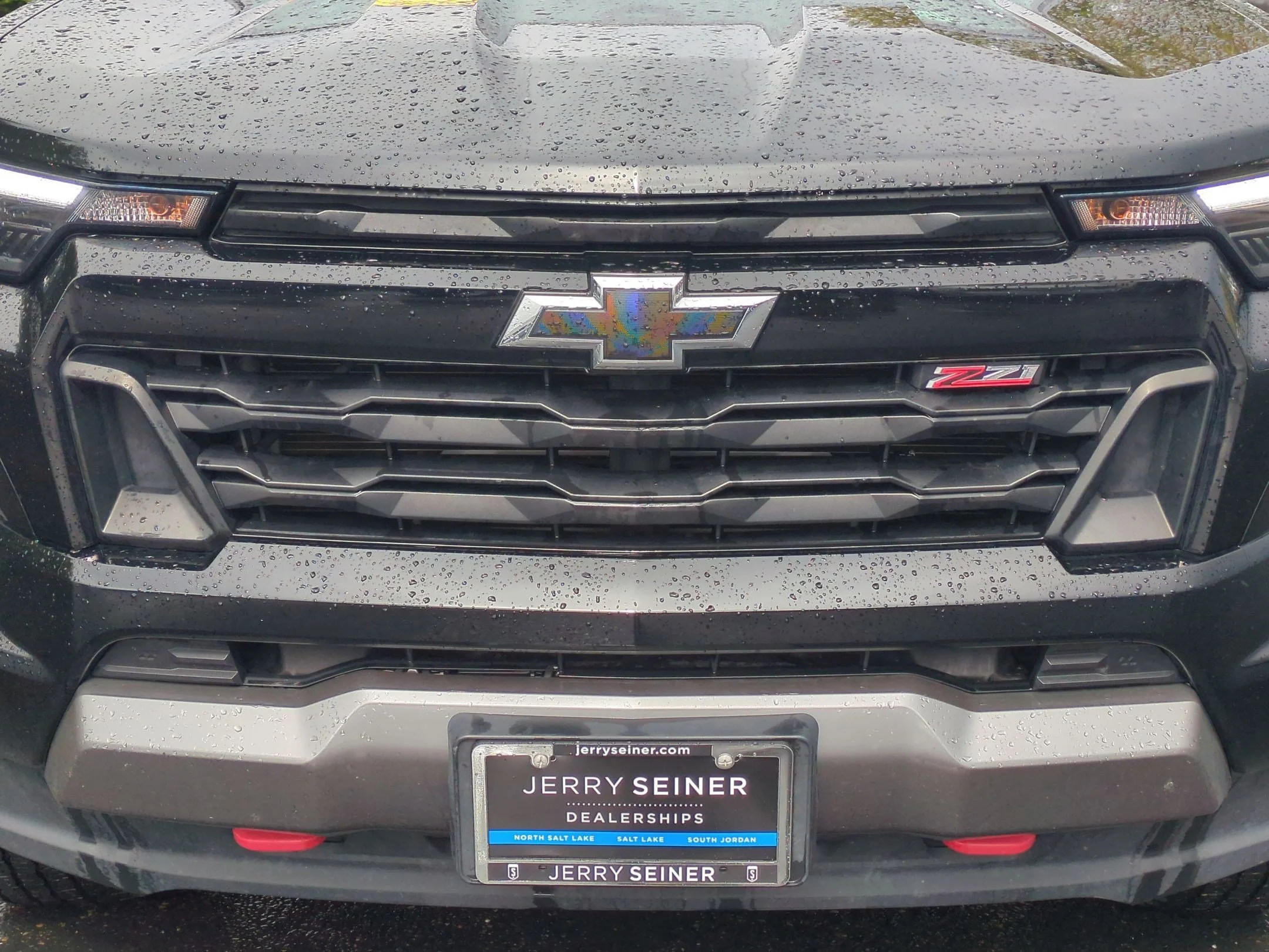 Used 2023 Black Chevrolet 4WD Z71 image 9