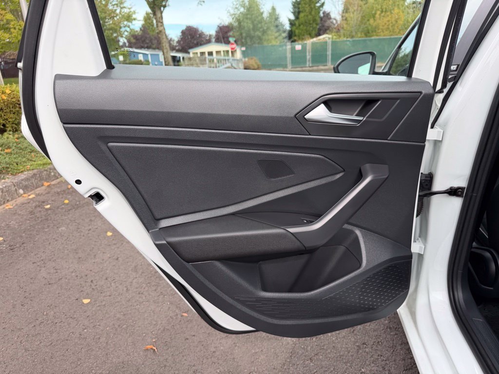 Used 2024 Pure White Volkswagen 1.5T Sport image 29