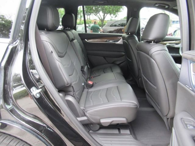 Used 2025 Stellar Black Metallic Cadillac Premium Luxury image 35