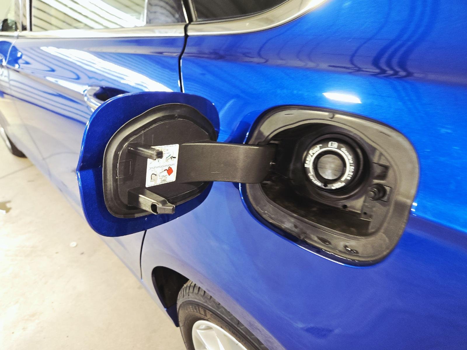 Used 2017 Lightning Blue Ford SE image 35