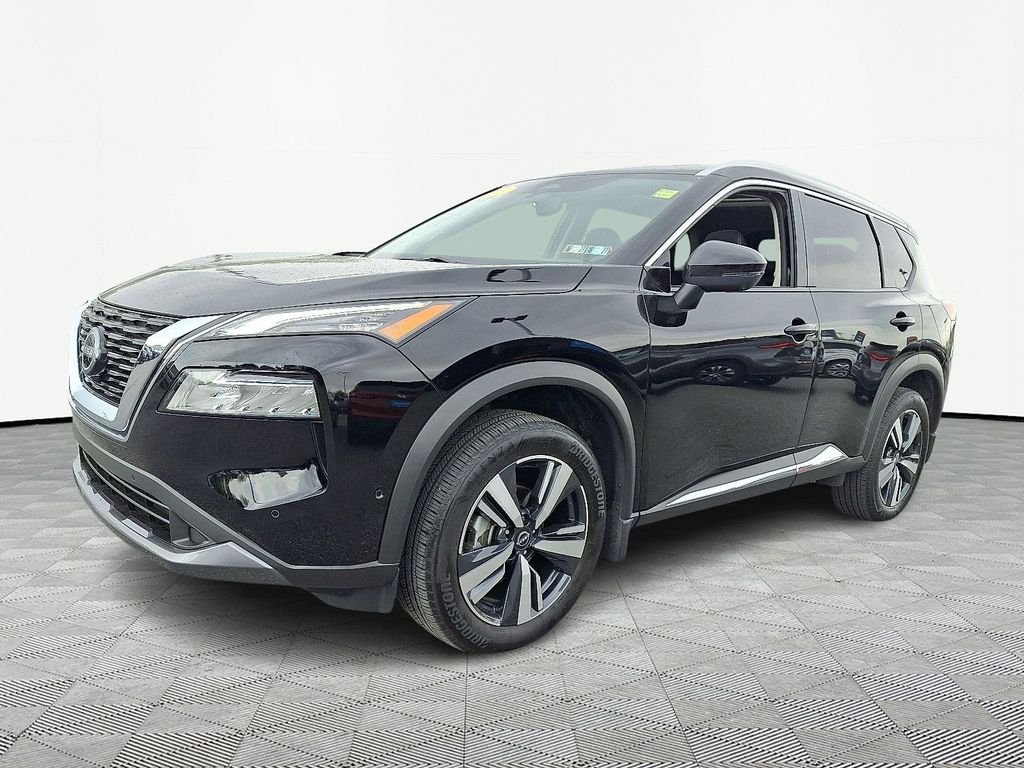 Used 2023 Black Nissan SL image 3