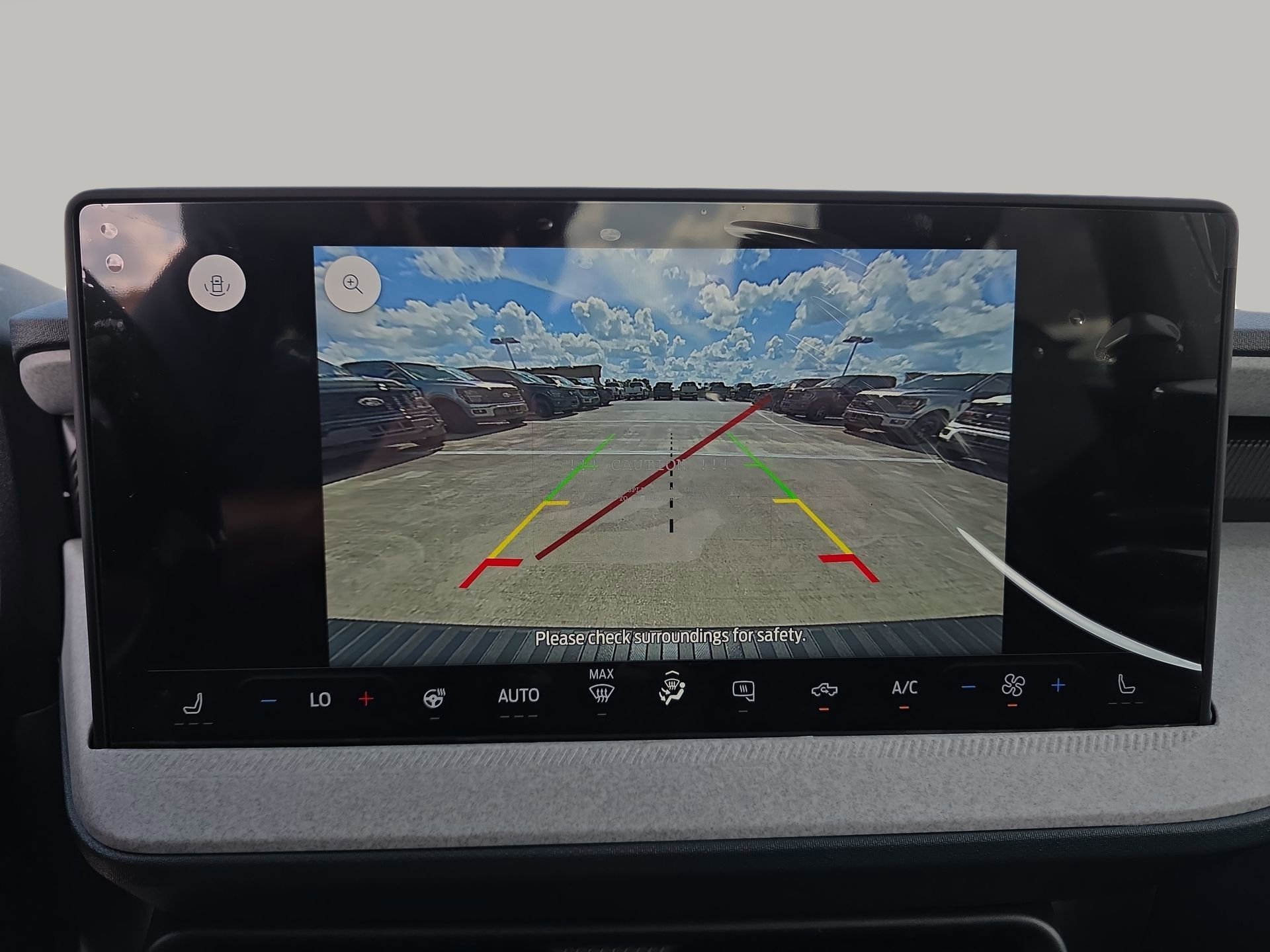 2025 Ford Maverick XLT - Photo 45