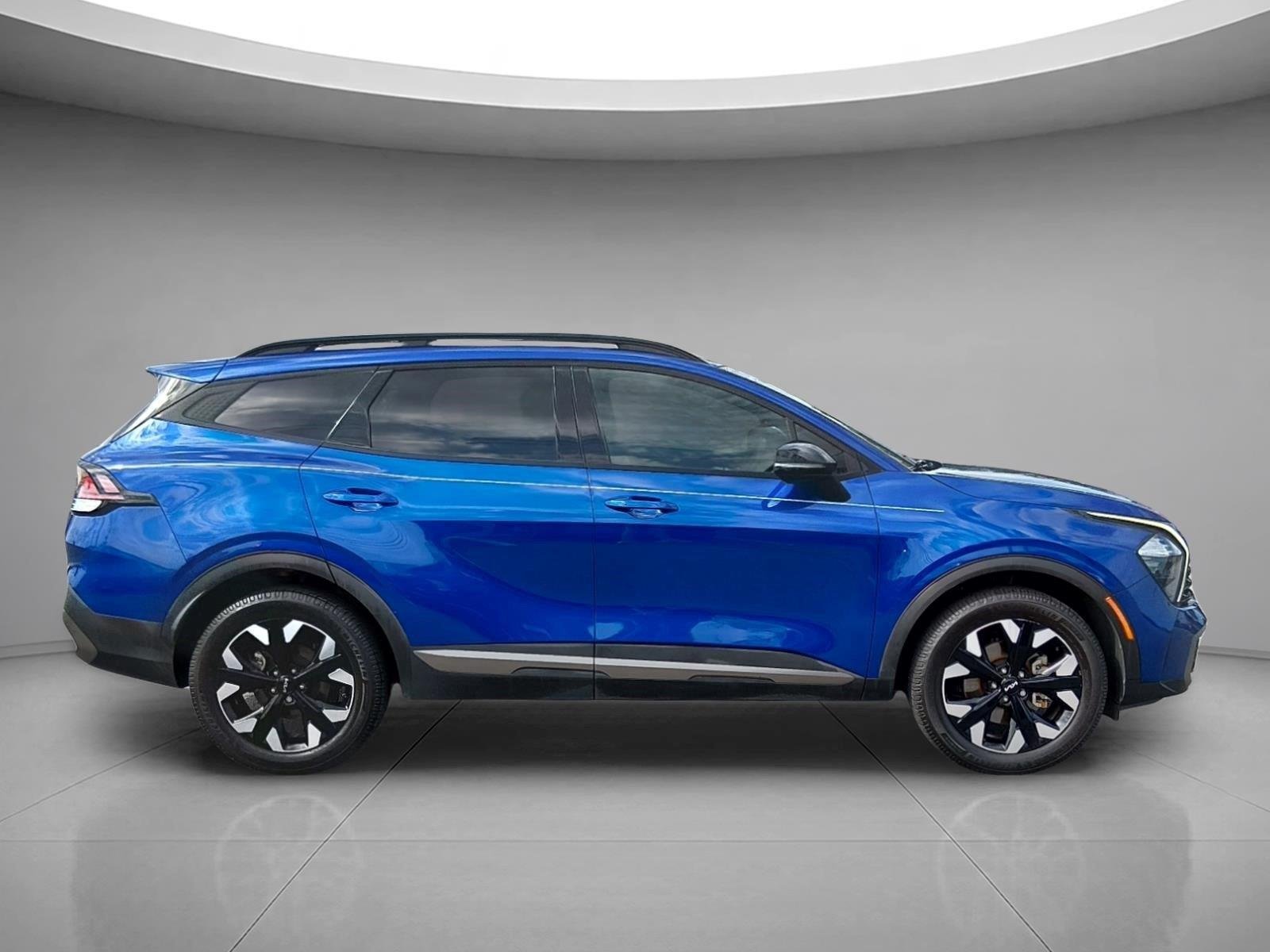 Used 2023 Sapphire Blue Kia X-Line image 6