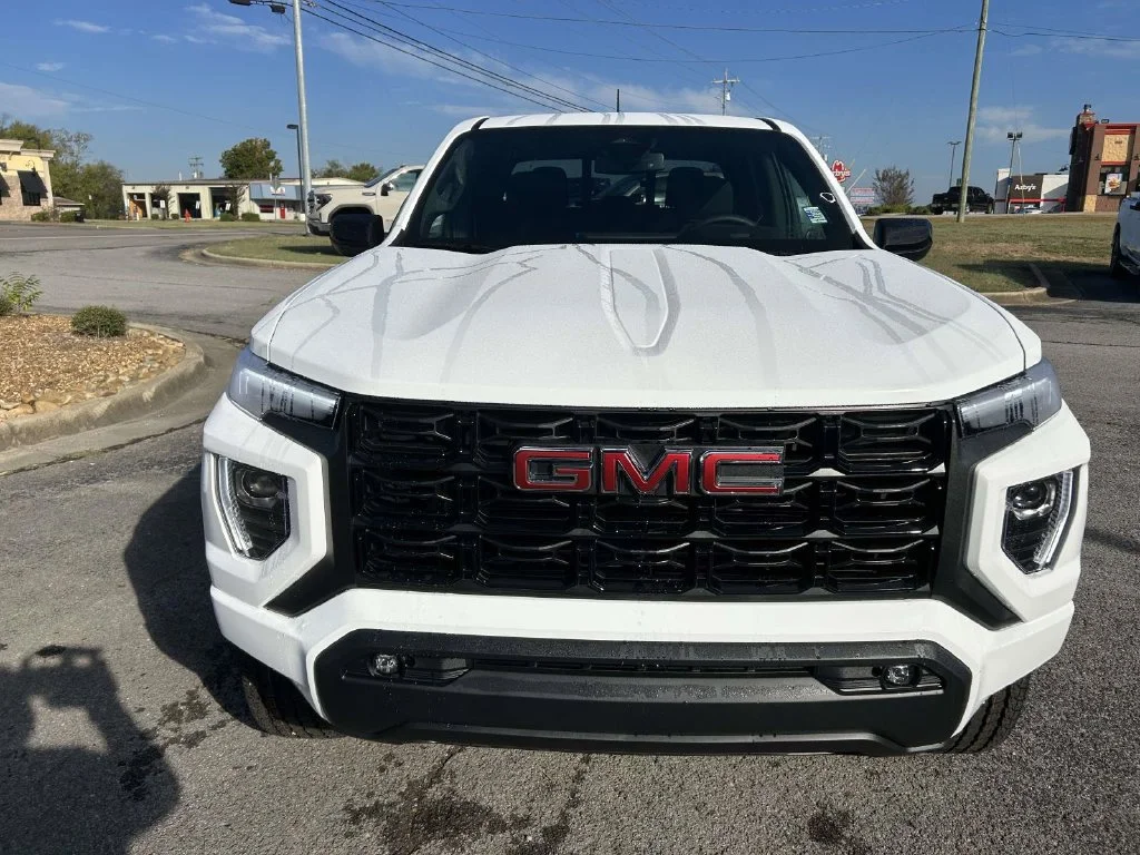 New 2026 Summit White GMC Elevation image 9