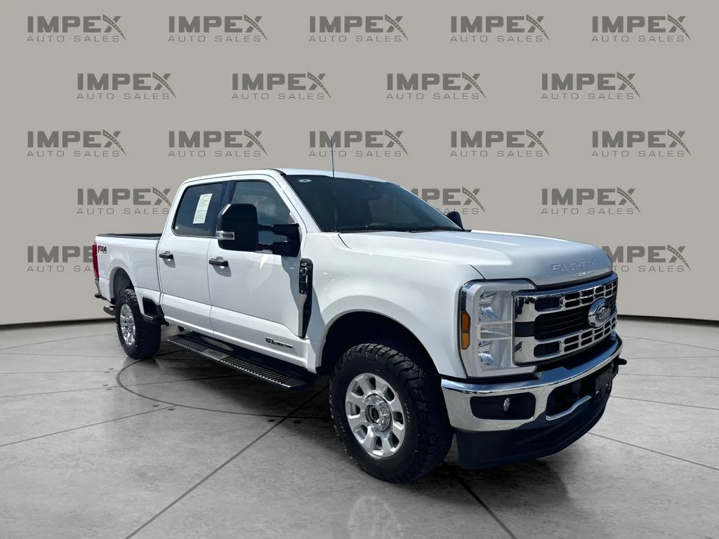 Used 2025 White Ford XLT image 7