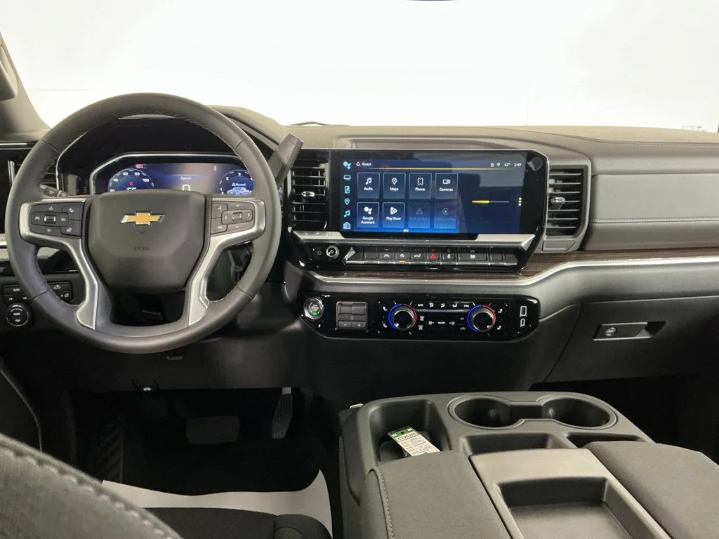 New 2026 White Chevrolet LT image 14