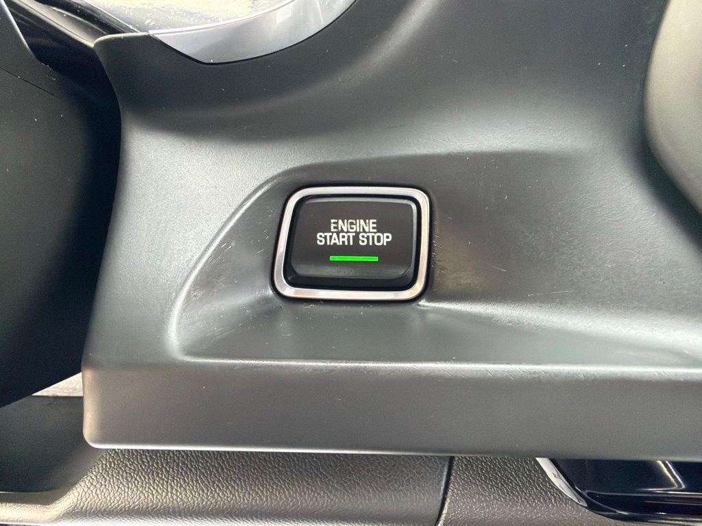 Used 2022 BLACK Chevrolet LT1 image 26
