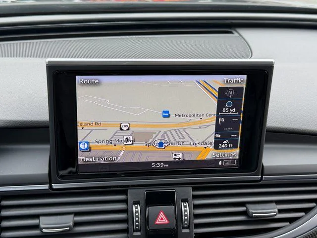 Used 2017  Audi 4.0T Prestige image 5
