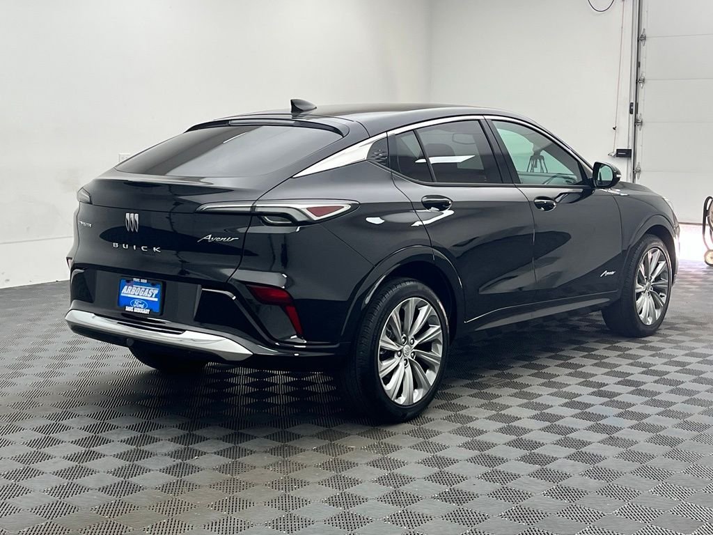 Used 2024 Ebony Twilight Metallic Buick Avenir image 9