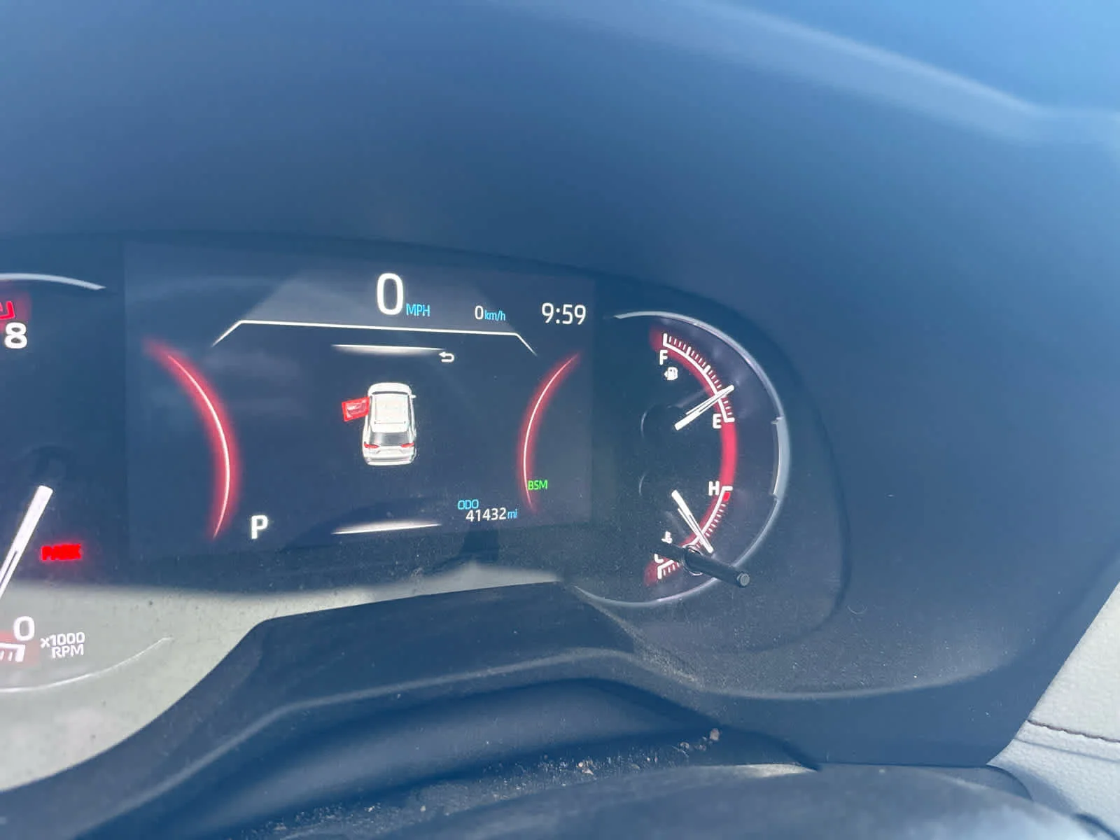 Used 2024 Ruby Flare Pearl Toyota XLE image 8