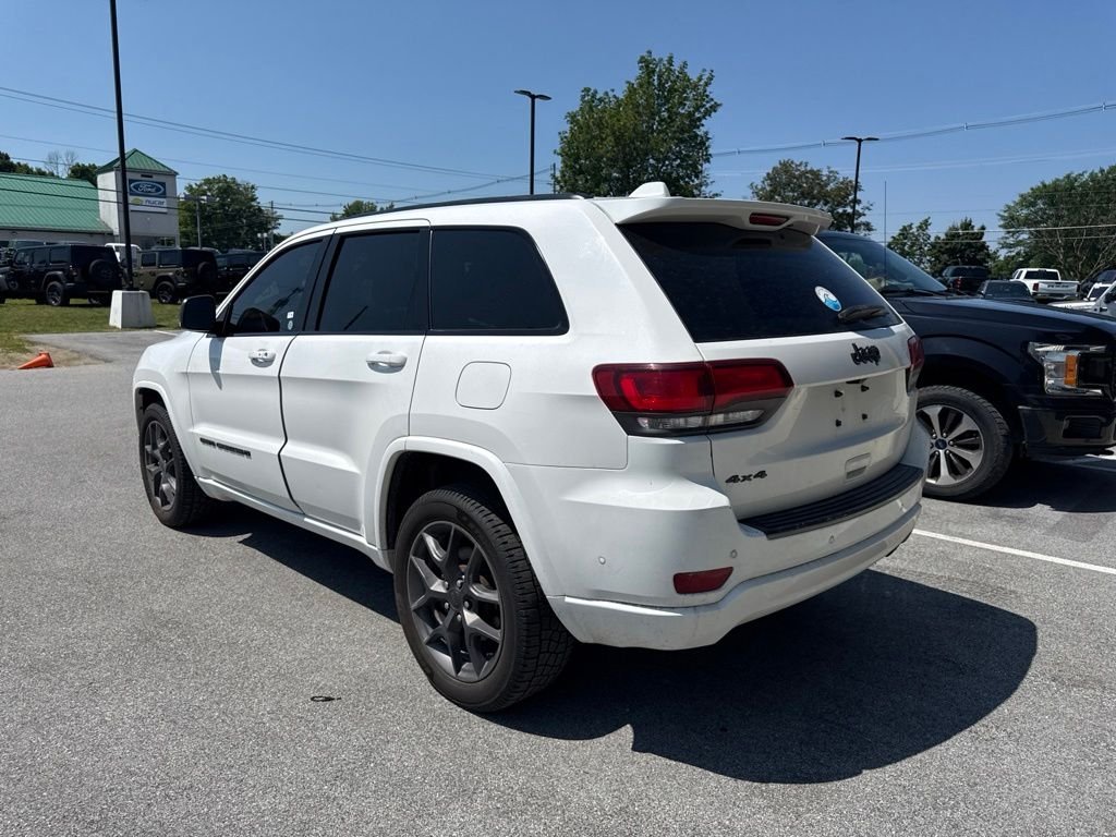 Used 2021 Bright White Clearcoat Jeep Limited image 4