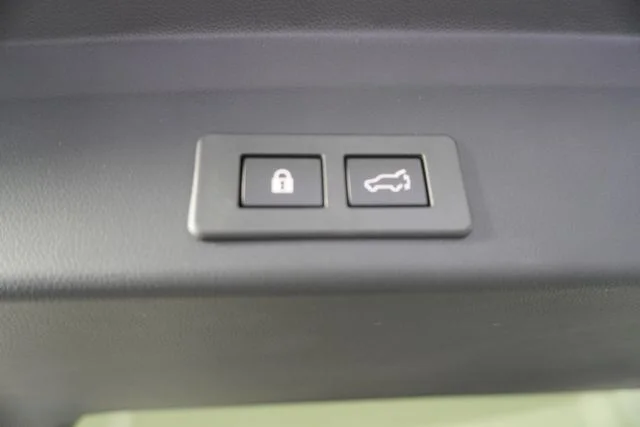 2026 Subaru Ascent Premium - Photo 26