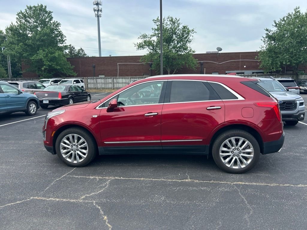 Used 2019 Red Cadillac Luxury image 8