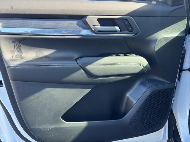 2026 GMC Terrain Elevation - Photo 13