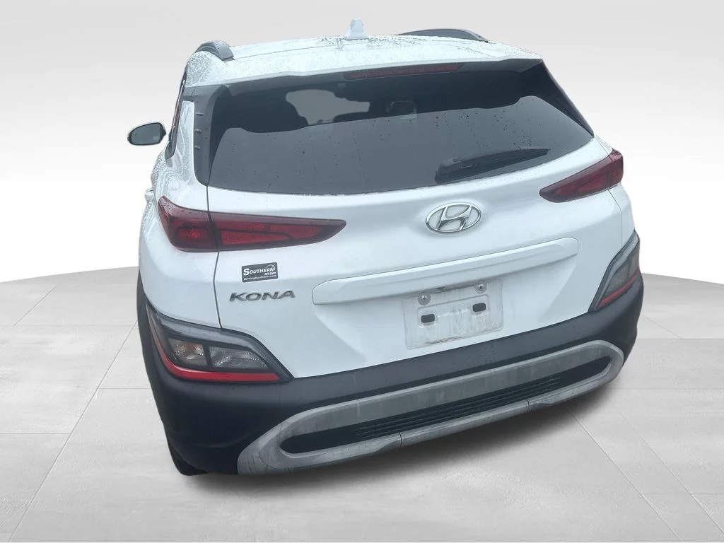 Used 2023 White Hyundai SEL image 25