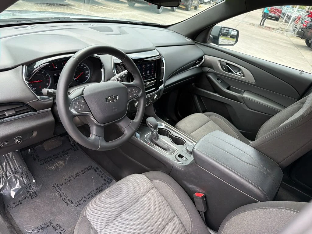 Used 2023 Gray Chevrolet LT image 13