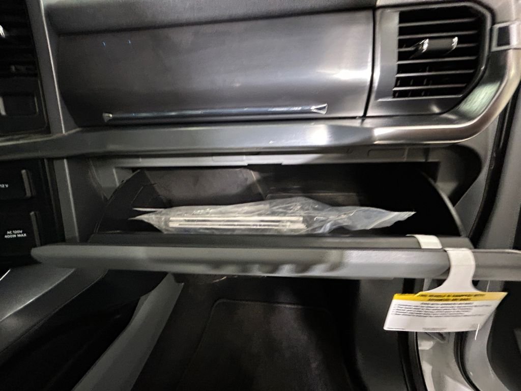 Used 2023 White Ford Lariat image 28