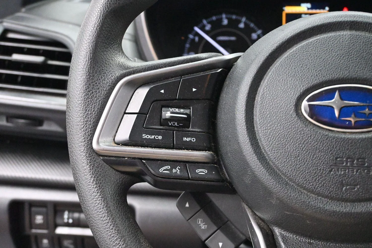 Used 2019 Ice Silver Metallic Subaru Premium image 16