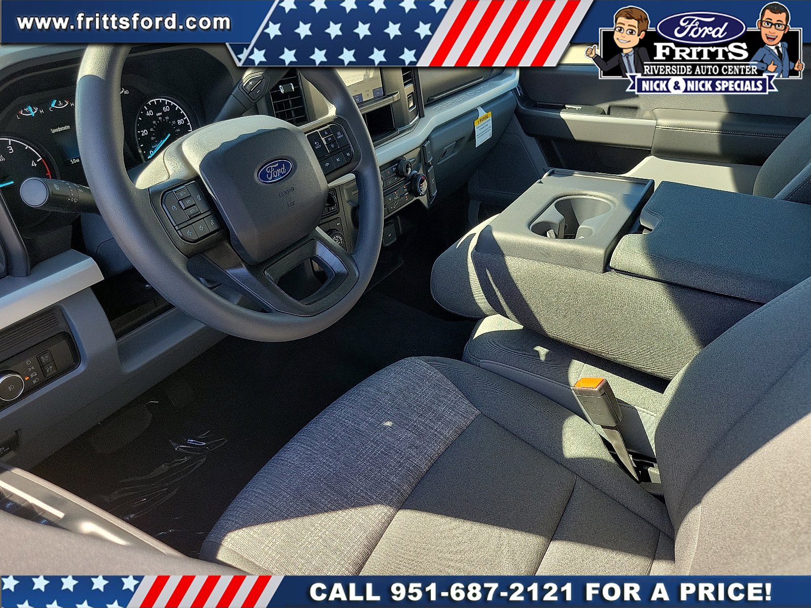 New 2027 AGATE BLACK Ford XLT image 3