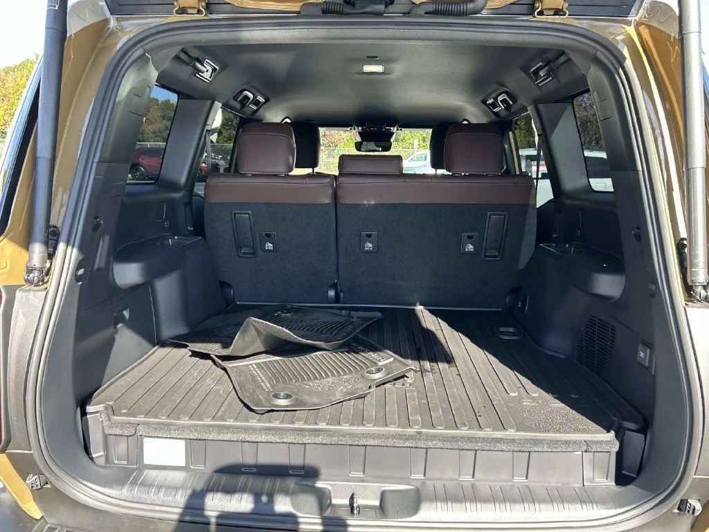 Used 2027  Toyota Base image 10