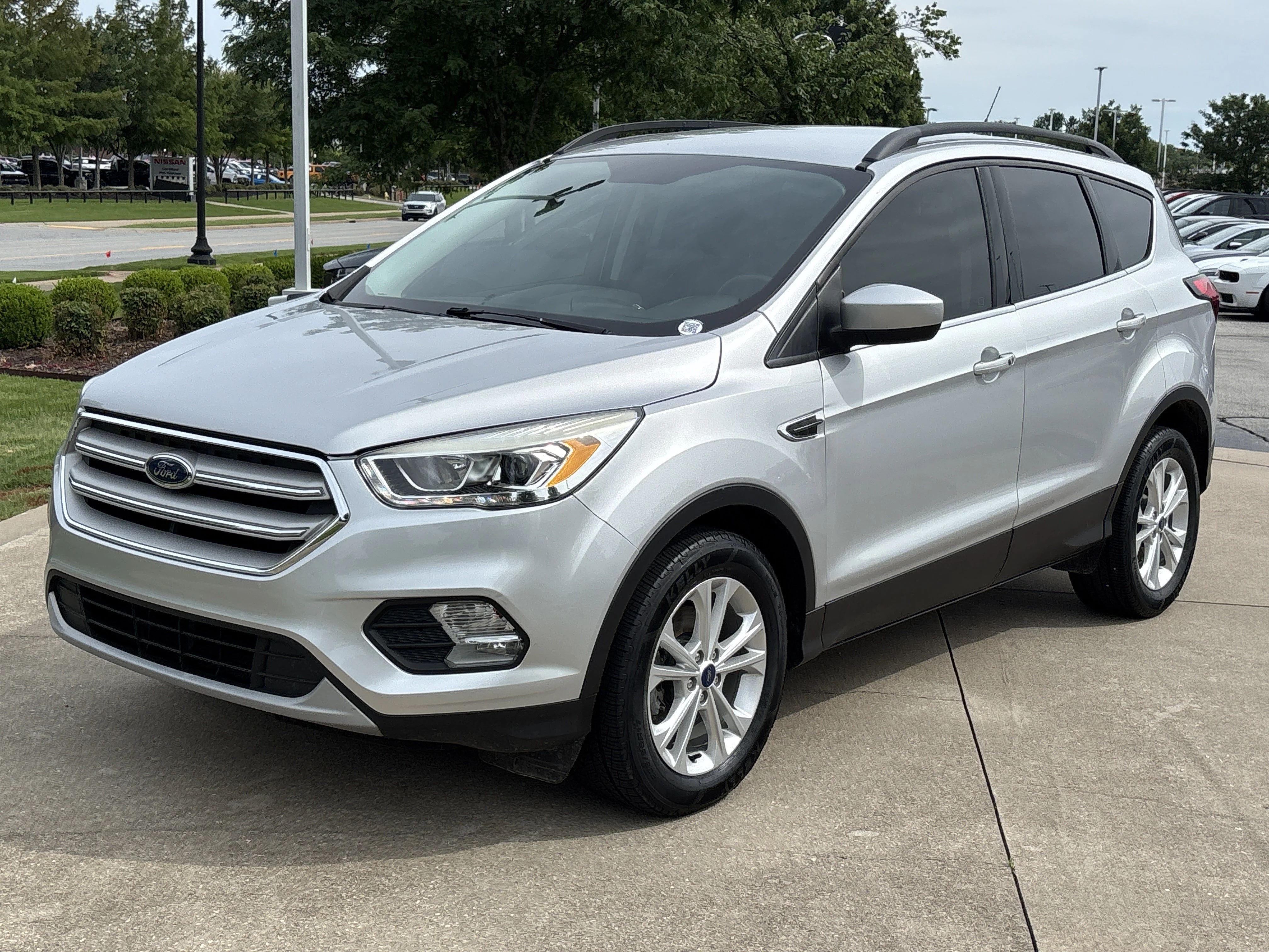 Used 2019 Ingot Silver Metallic Ford SEL image 12
