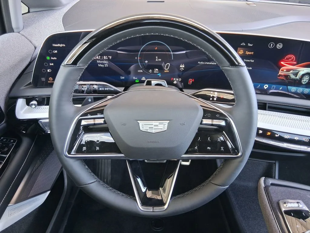 2026 Cadillac OPTIQ Sport - Photo 10