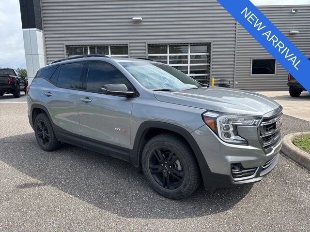 2023 GMC Terrain AT4 AWD's photo
